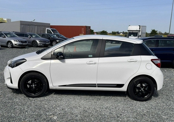 Toyota Yaris cena 52900 przebieg: 48000, rok produkcji 2020 z Wojkowice małe 232